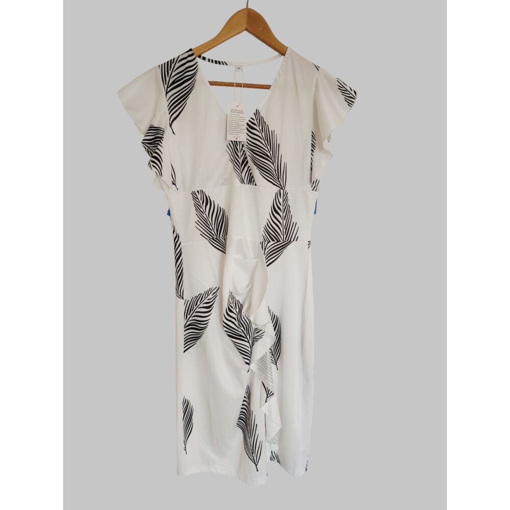 NWT Dress Black White Feather Print Coastal Resort Boho Romantic